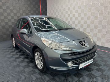 Gebrauchtwagen Peugeot 207 207 *Platinum* PDC-SHZ-PANORAMADACH-METALLIC-17" in Künzell