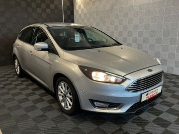 Gebrauchtwagen Ford Focus Focus Lim.*Titanium*R.KAM-SHZ-TEMP-SP.SZ-LM 16" in Künzell