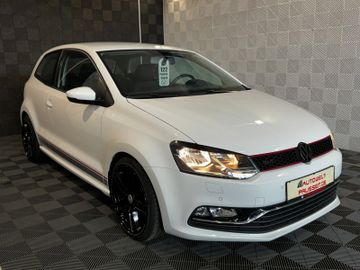 Gebrauchtwagen Volkswagen Polo Polo V Blue Motion *Highline*PDC V+H-SHZ-LM 16" in Fulda