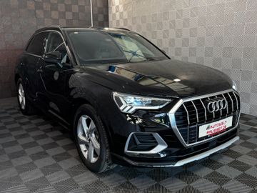 Gebrauchtwagen Audi Q3 Q3 1.5TFSI *S-LINE* LED-VIRTUAL-AMBIENTE-APS-MMI in Künzell