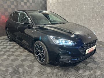 Gebrauchtwagen Ford Focus Focus Lim. 1.0*ST LINE X*LED-PANO-ACC-R.KAM-SHZ in Fulda