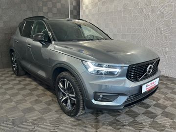 Gebrauchtwagen Volvo XC40 XC40 2WD*R DESIGN*LED-TEMPO-AHK-R.KAM-NAPPA-SHZ in Dirlos
