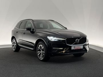 Gebrauchtwagen Volvo XC60 XC60 B4 2WD*MOMENTUM PRO*LED-ACC-RFK-LHZ-HARMAN in Künzell