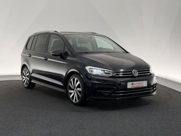 Gebrauchtwagen Volkswagen Touran Touran 1.5 TSI*IQ.DRIVE*R LINE-LED-R.KAM-7.STZ in Dirlos